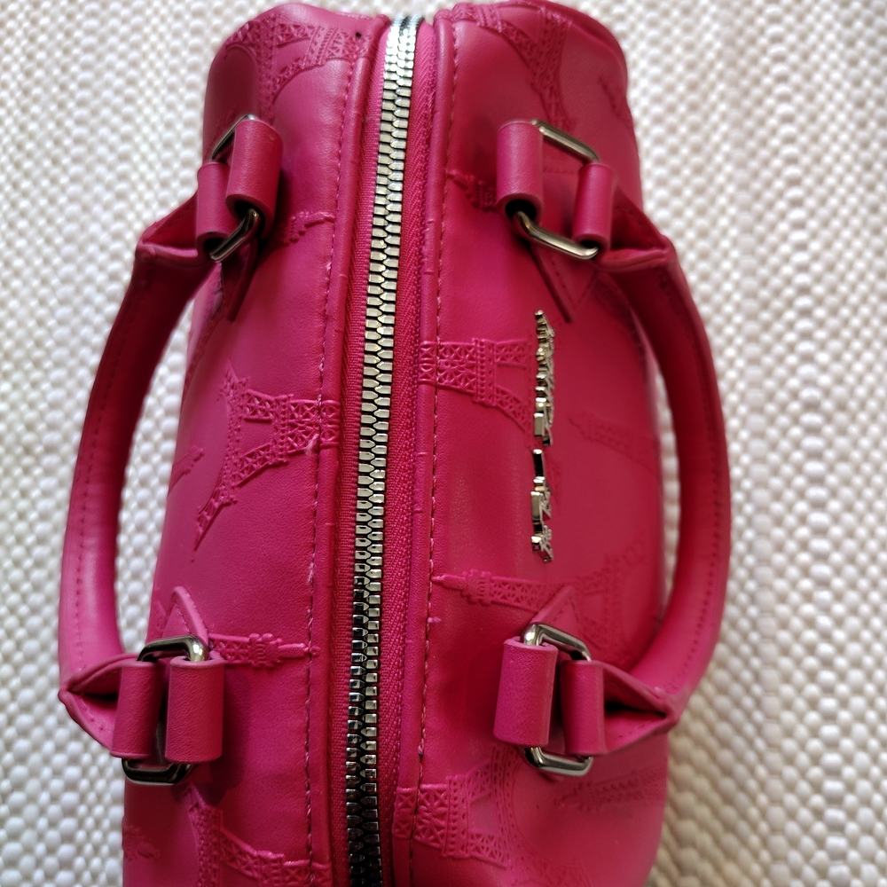 Betsey Johnson Hot Pink Embossed Eiffel Tower Crossbody Bag - Picture 2 of 8